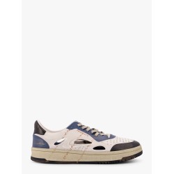 Low-top foam sneakers with lateral openwork