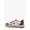 Low-top foam sneakers with lateral openwork