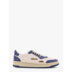Low-top foam sneakers with lateral openwork