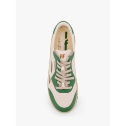 Low-top foam sneakers with lateral openwork