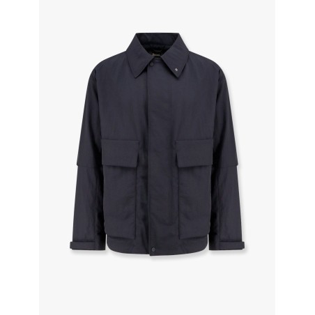 Laminar nylon jacket with maxi pockets
