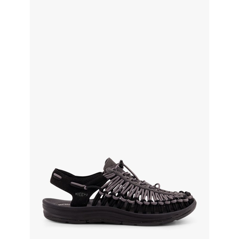 Open-air uneek sneakers