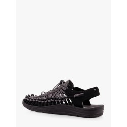 Open-air uneek sneakers