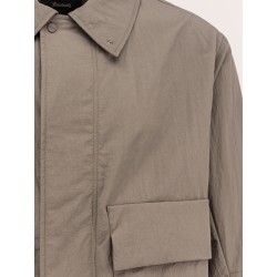 Laminar nylon jacket with maxi pockets