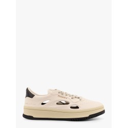 Low-top sneakers realized with foam with lateral openwork