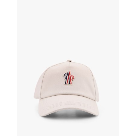 Cotton baseball hat with logo patch