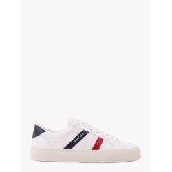 Low-top leather sneakers