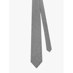 Silk tie