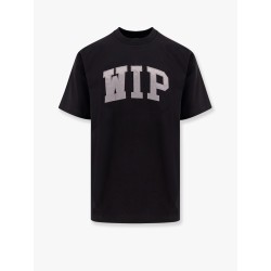 Organic cotton t-shirt with logo embroidery on the front
