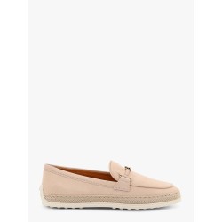 Suede loafer with metal detail