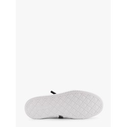 One stud valentino garavani leather sneakers