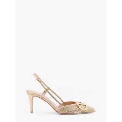 Valentino garavani décolleté with cornely embroidery and vlogo signature on the front