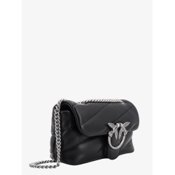 Matelassé leather shoulder bag with iconic love birds buckle
