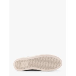 Low-top leather sneakers