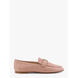 Leather loafer with metal detail
