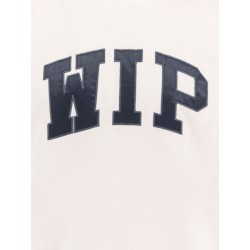 Organic cotton t-shirt with logo embroidery on the front