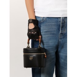 Fingerless leather gloves
