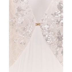 Red carpet dress in silk georgette fabric and embroidered lace