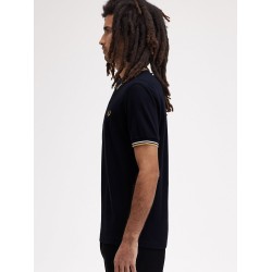 Classic polo shirt with logo embroidery