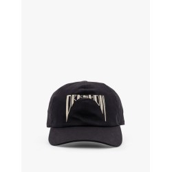 Cotton baseball hat with logo on the front