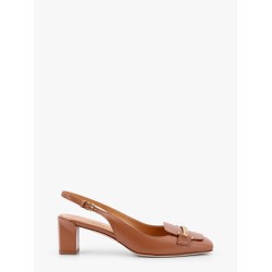Leather slingback with metal detail