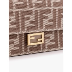 Wallet on chain Baguette with shoulder strap