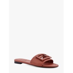 Baguette leather slides