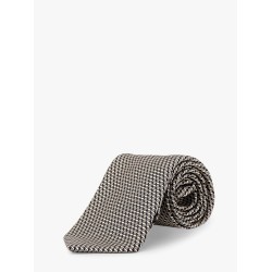 Silk tie