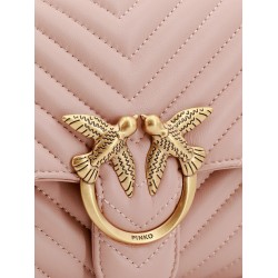 Love lady matelassé leather handbag with love birds buckle