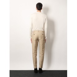Cotton trosuer with leather logo patch