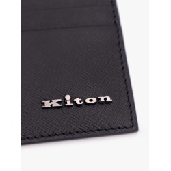 Leather card holder with metal logo