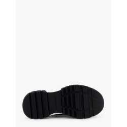 Spectre runner leather sneakers with 4g side zip detail