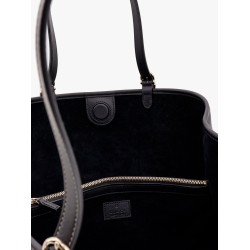 Gg emblem leather shoulder bag