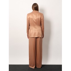 Viscose and cupro with silk lining