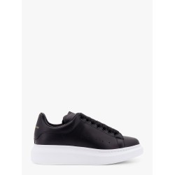 Larry leather sneakers with logo detail on the back