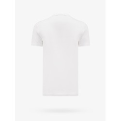 Cotton t-shirt with metal logo patch