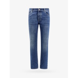 Traditional fit jeans