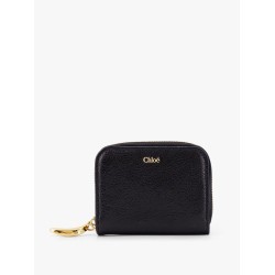 Leather wallet with frontal logo