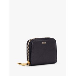 Leather wallet with frontal logo