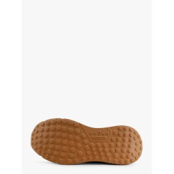H669 leather sneakers with oversize sole