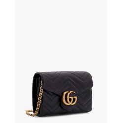 Gg marmont matelassé leather shoulder bag with frontal logo