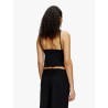 T-wilit top with oval d detail