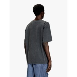 T-boxt t-shirt with distressed effect
