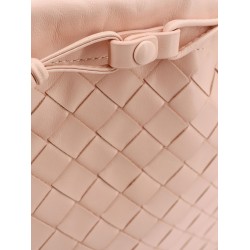 Leather clutch with intrecciato motif