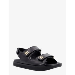 Leather sandals with 4g metal details