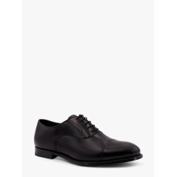 Lace-up leather shoe