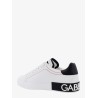 Leather sneakers with contrasting stitching