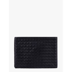 Woven leather pochette