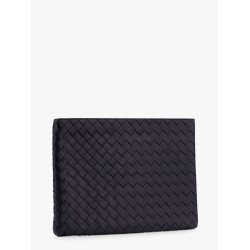 Woven leather pochette