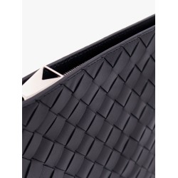 Woven leather pochette